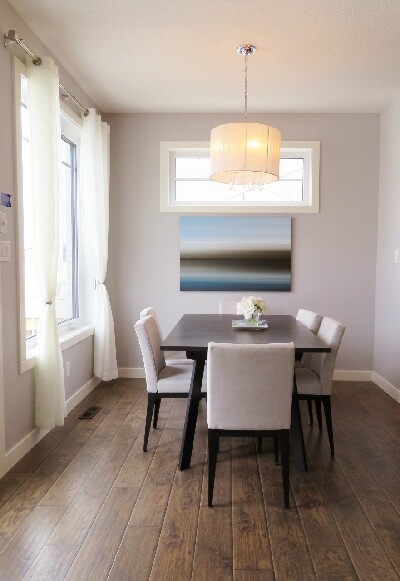 minimalist dining room